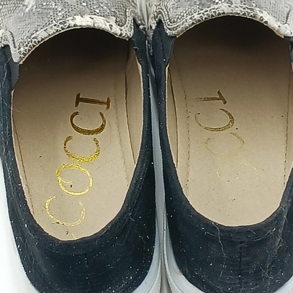 Cocci Shoes Womens 7‎ Snake Pattern Slip On Gray White Leather - Picture 10 of 11